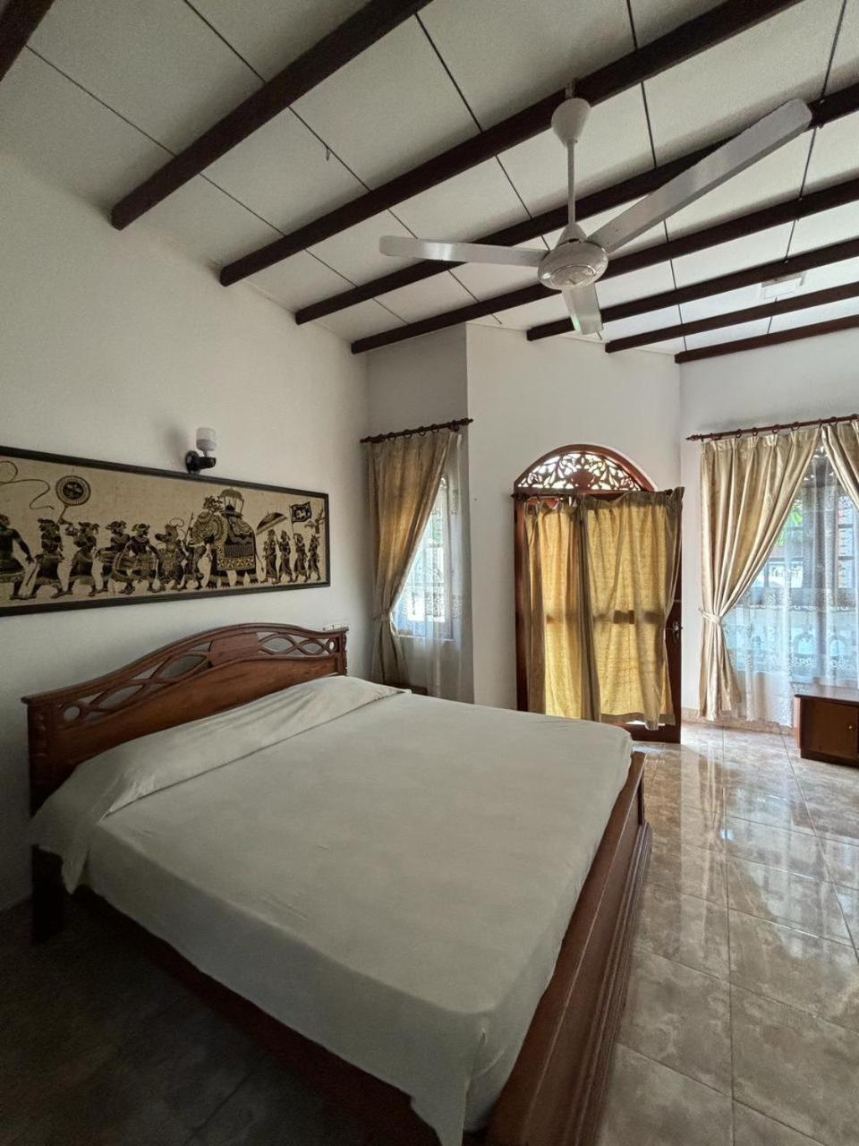 Village Inn Resort Negombo Bilik gambar
